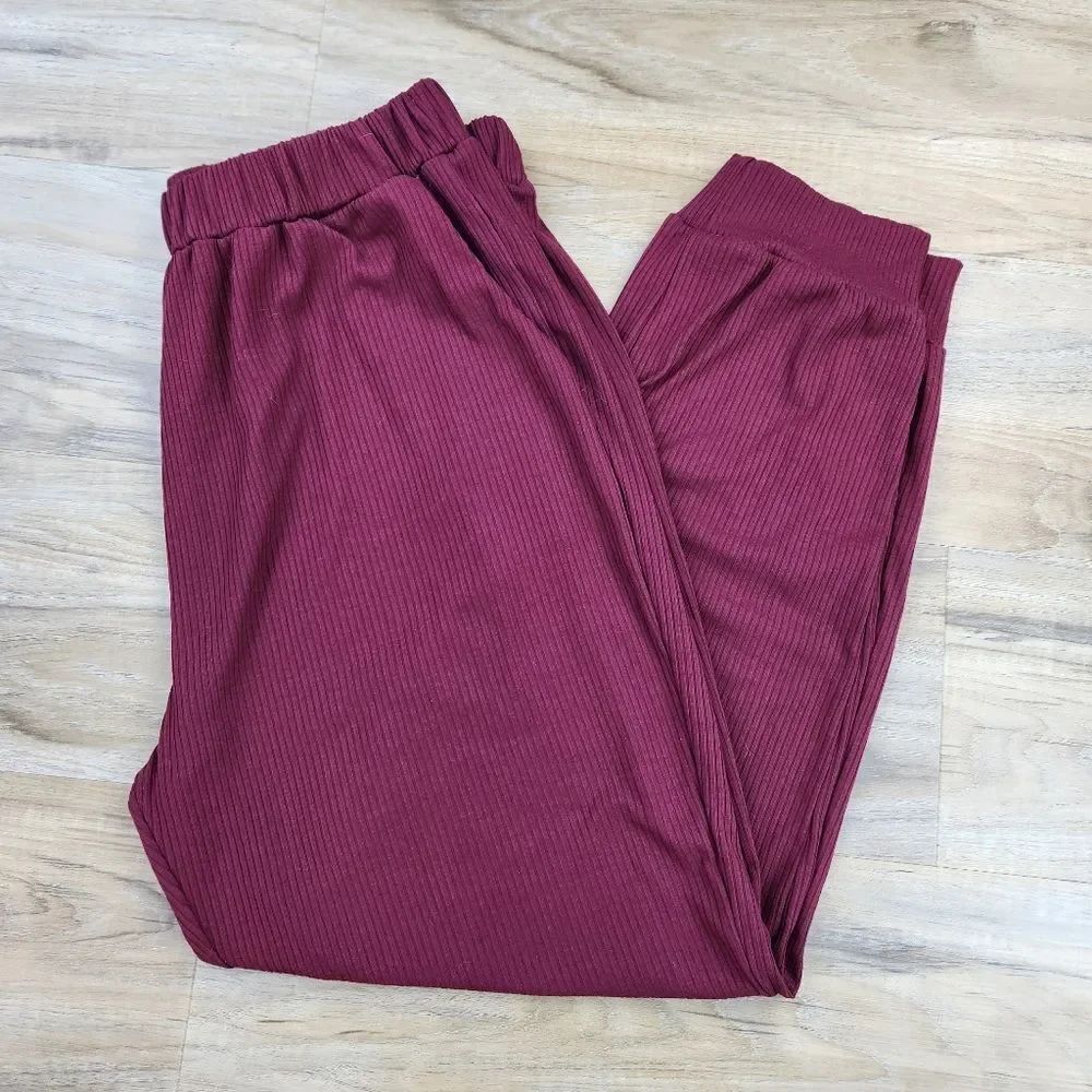 💇‍♀️Burgundy Oversized Ribbed Jogger Pants XLarge